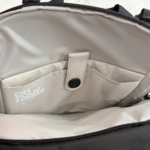 TORTUGA Travel Backpack - Picture 9 of 17